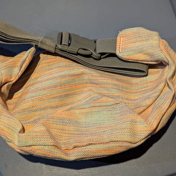 Jansport fifth Avenue remix fanny pack bag waist hip pack Pastel Striped . - Picture 2 of 5